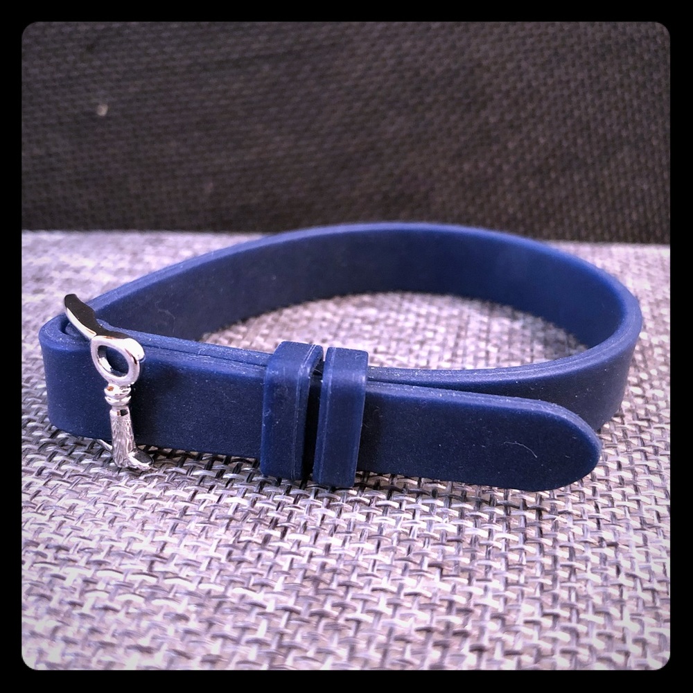 *NWOT* Keep Collective Bracelet